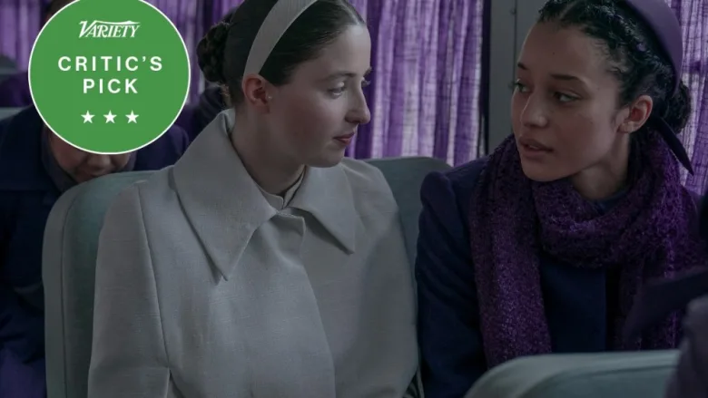The Testaments, The Handmaid's Tale'in Etkileyici Devamı Olarak Karşımıza Çıkıyor