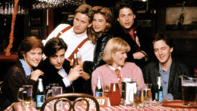 Rob Lowe, 'St. Elmo's Fire' Devam Filmi Üzerinde Çalıştıklarını Açıkladı