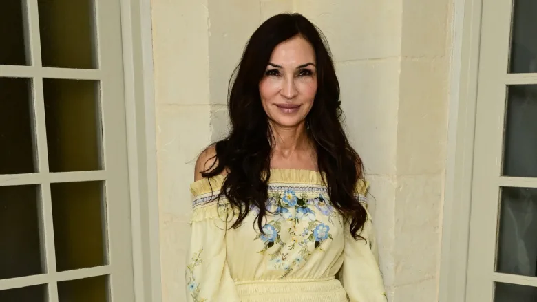 Famke Janssen, James Bond Denemesi ve Zorlu Anlarını Anlattı