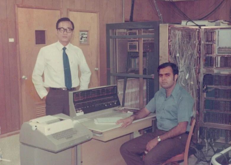 Breaking the Code: Hindistanlı Göçmenin Silicon Valley Tarihi