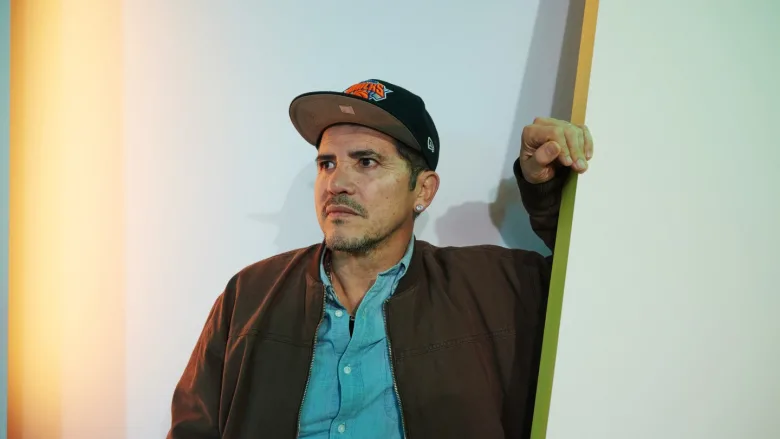 John Leguizamo, 'The Odyssey' ile Duygusal Bir Yolculuğa Çıkıyor