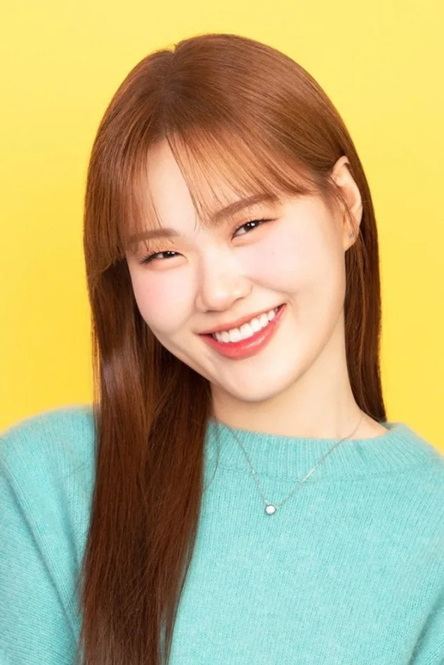 фото 엄지윤