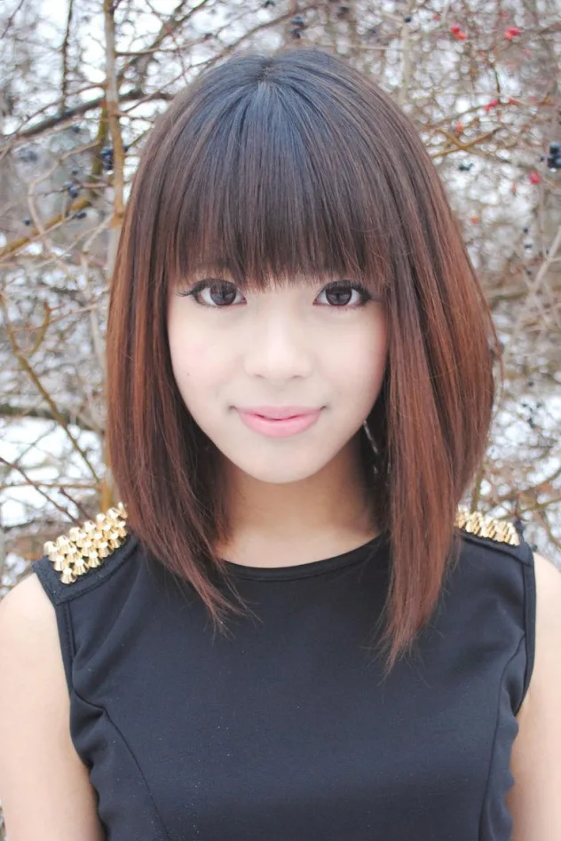 Bé Hà Nguyen
