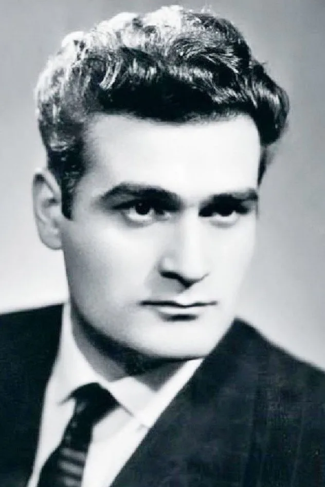 კახი კავსაძე için kapak görseli