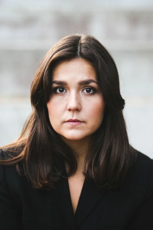 Imagen de portada para Ella Schartner