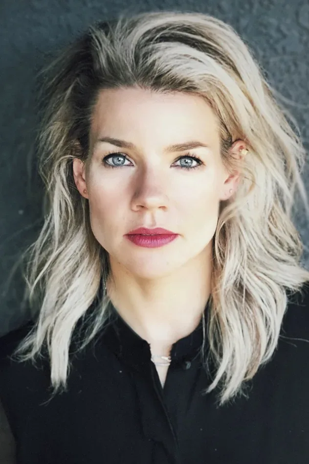 Cover image for Elizabeth Chomko