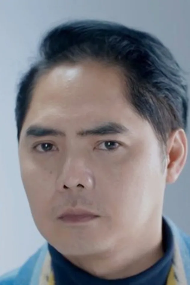 Jirat Oonkaew için kapak görseli