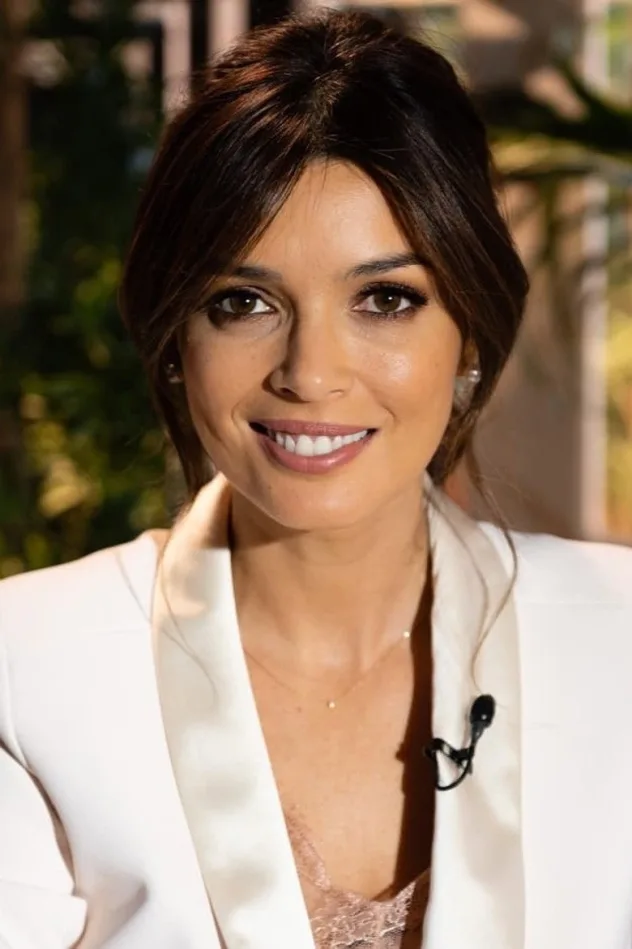 Обложка для Maria Cerqueira Gomes