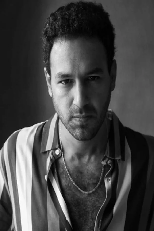 Mohamed Desouky için kapak görseli
