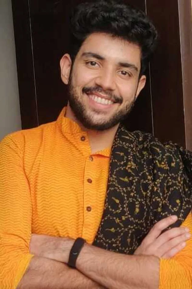 صورة الغلاف لـ Vikhyat Gulati