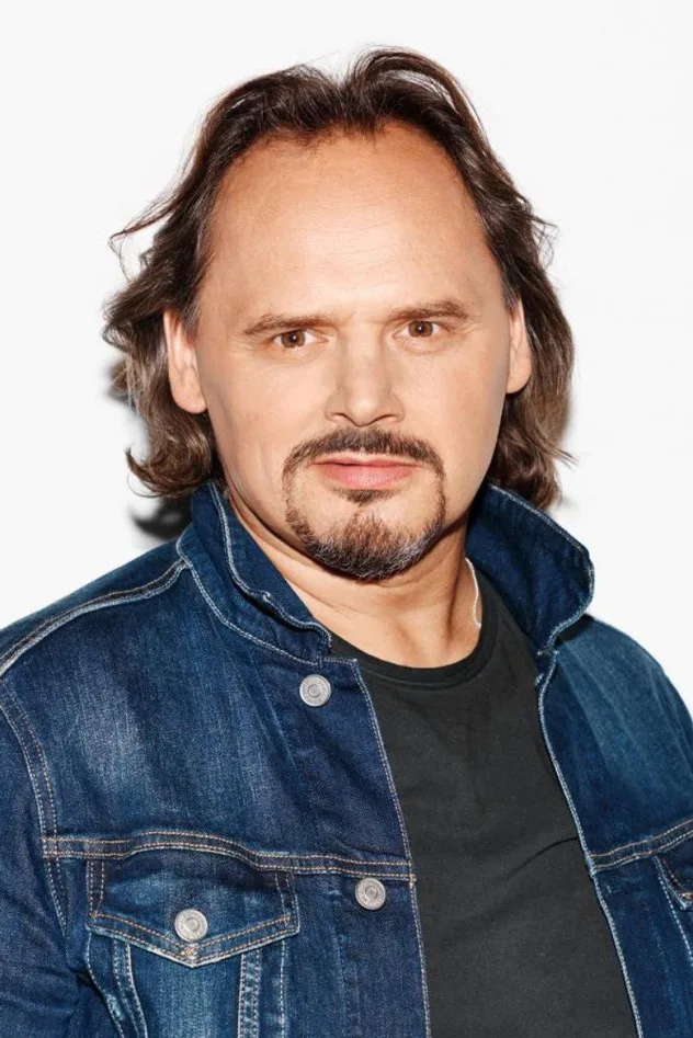 Обложка для Piotr Łukawski