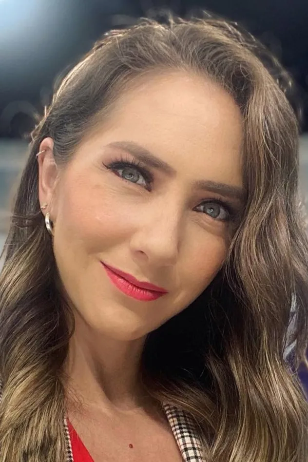 Paola Barquet Mata için kapak görseli