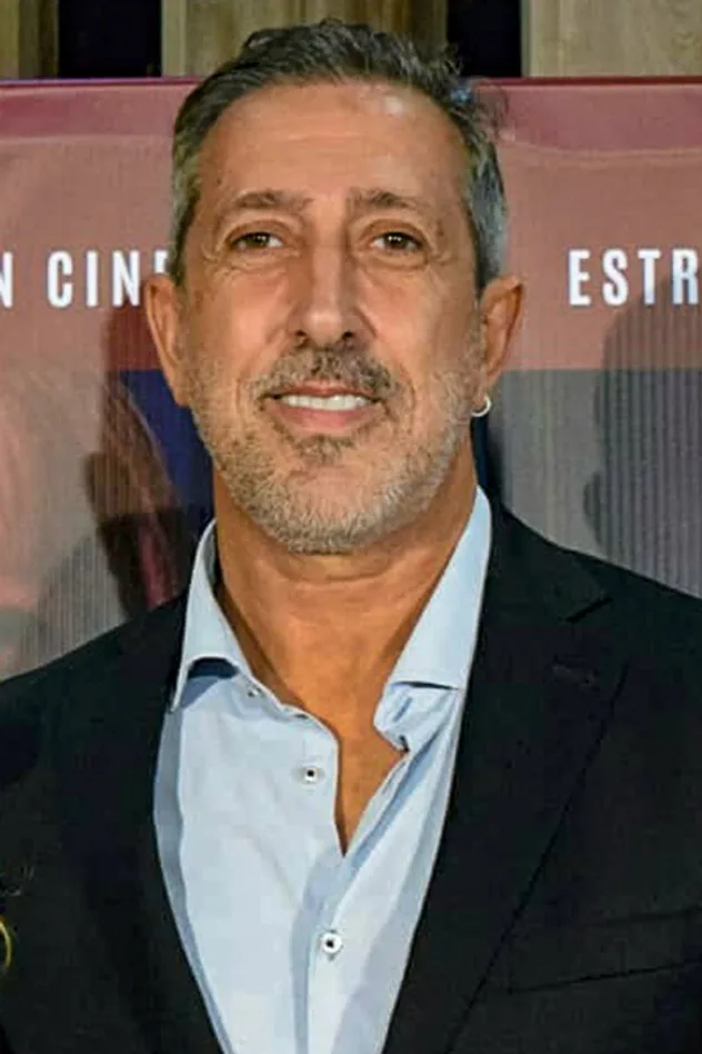 Imagen de portada para Naím Sibara