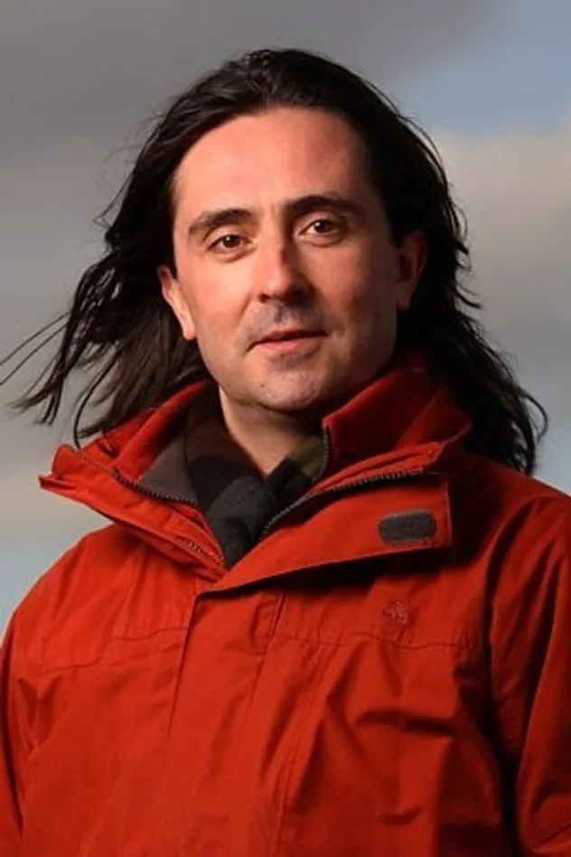 Cover image for Neil Oliver