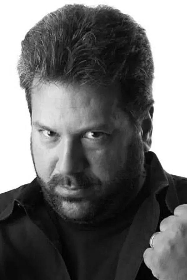 Peter Tomasi için kapak görseli