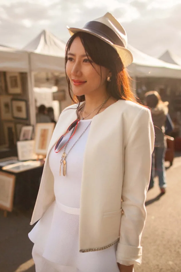 Обложка для Dini Liu