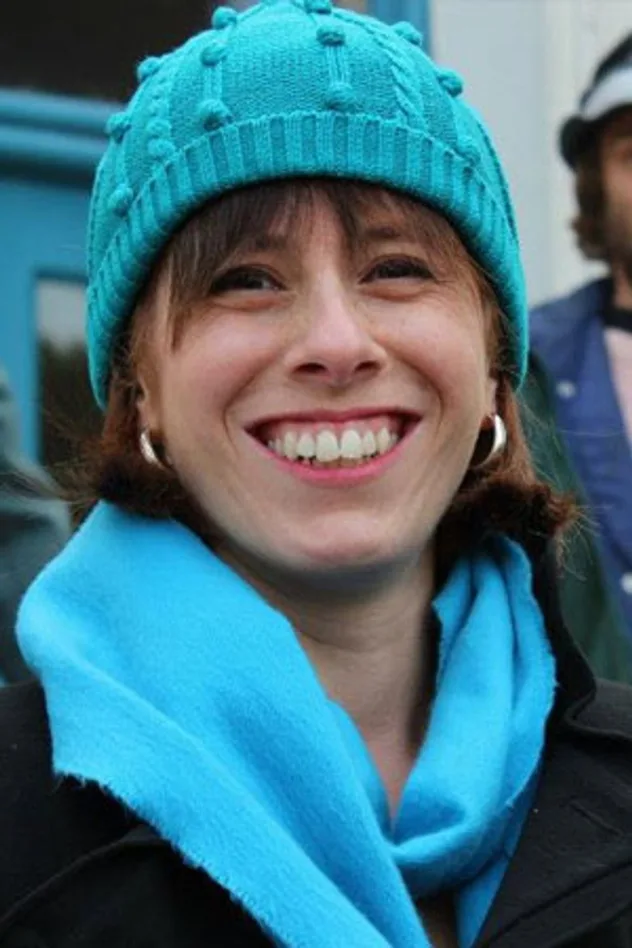 Cover image for Ayelette Robinson