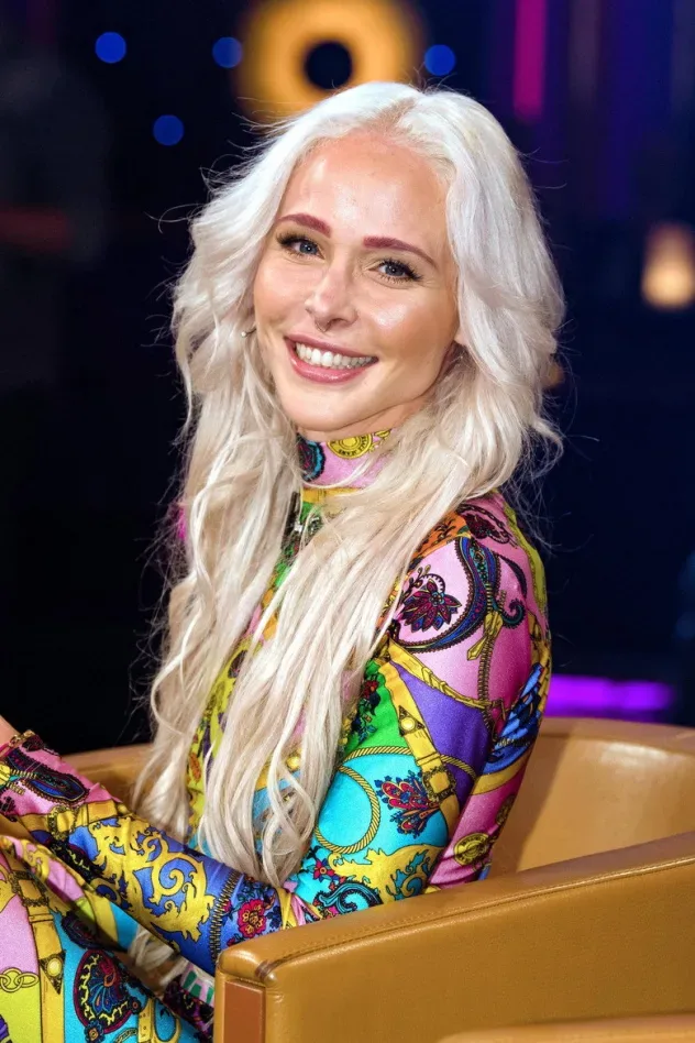 Обложка для Theresia Fischer