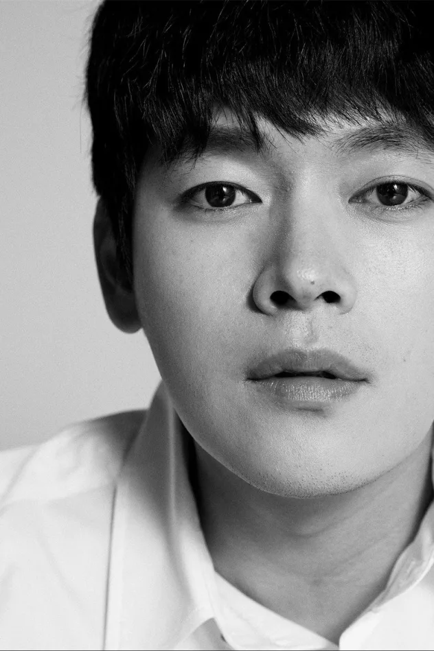 Cover image for Kim Joo-young