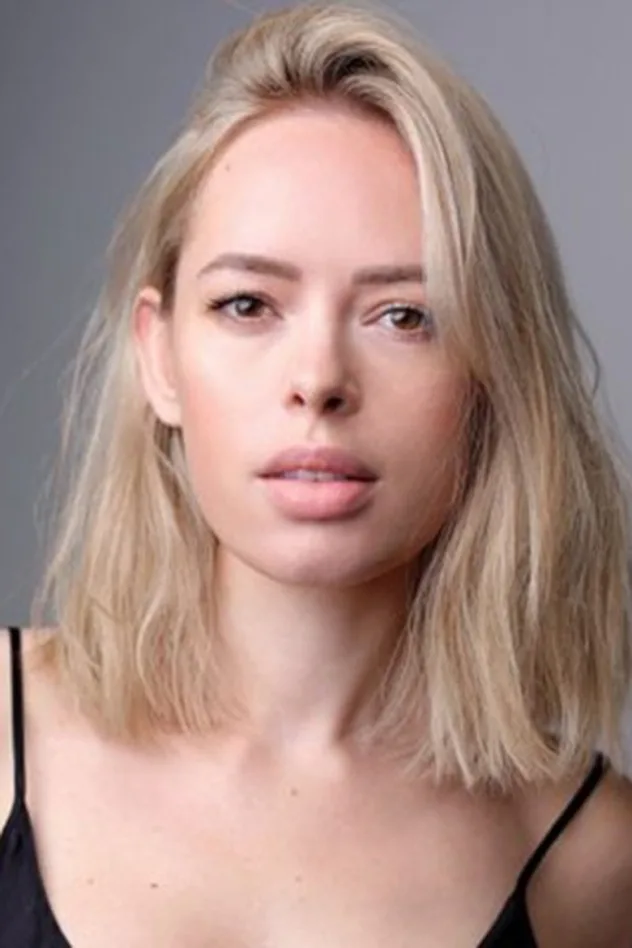 صورة الغلاف لـ Tanya Burr