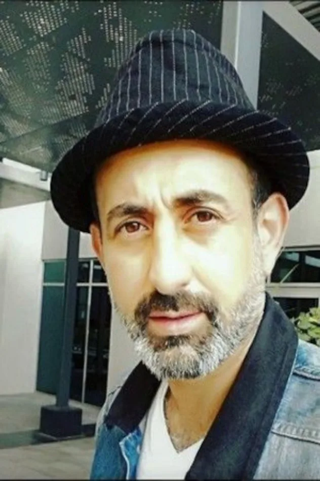 Adham Murched için kapak görseli