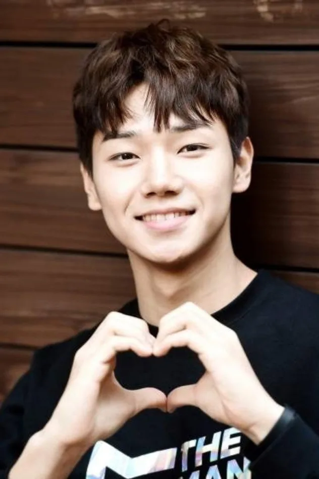 Обложка для Kang Tae Woo