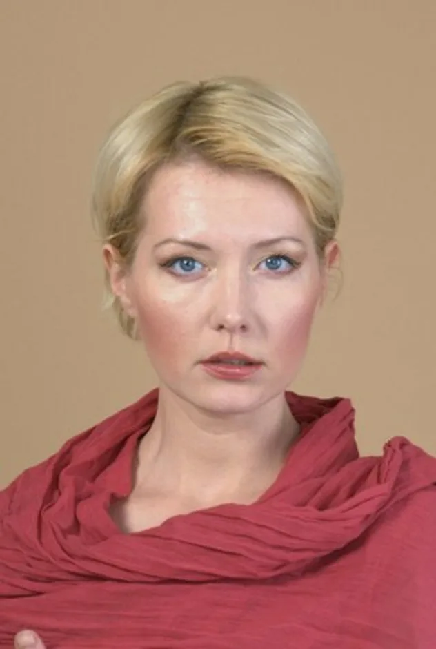 Olesya Vlasova için kapak görseli