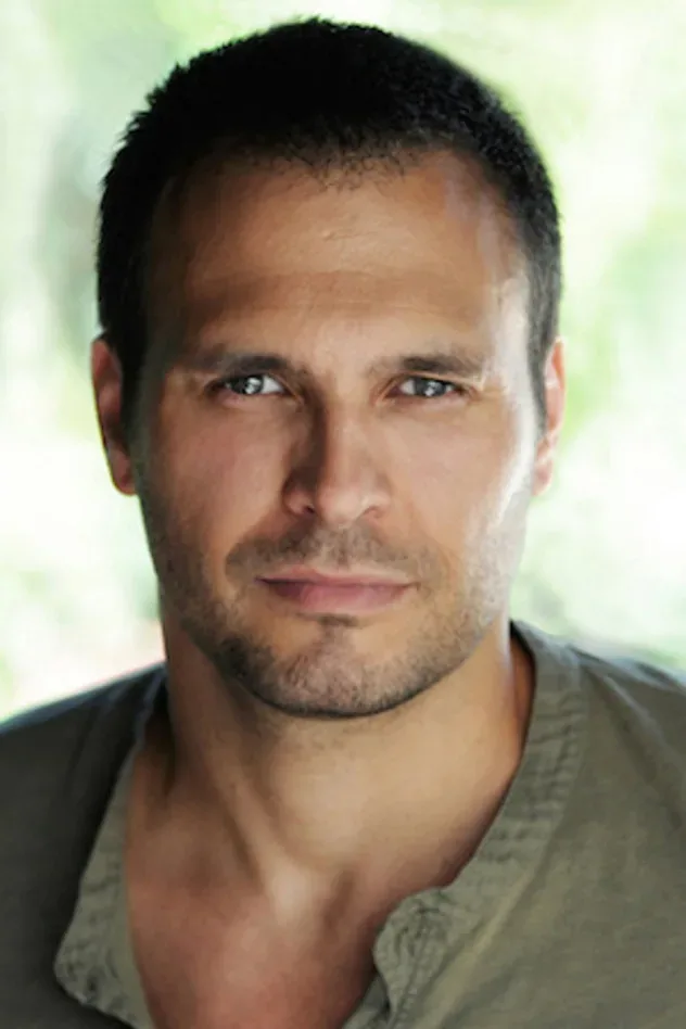 Imagen de portada para Maximillian Decker