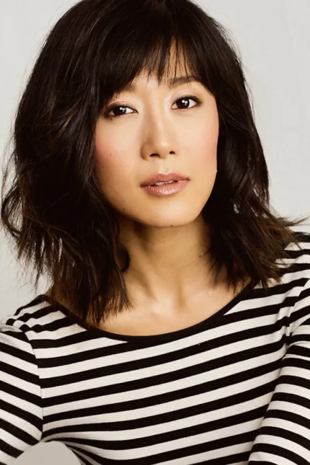 Julie Zhan için kapak görseli