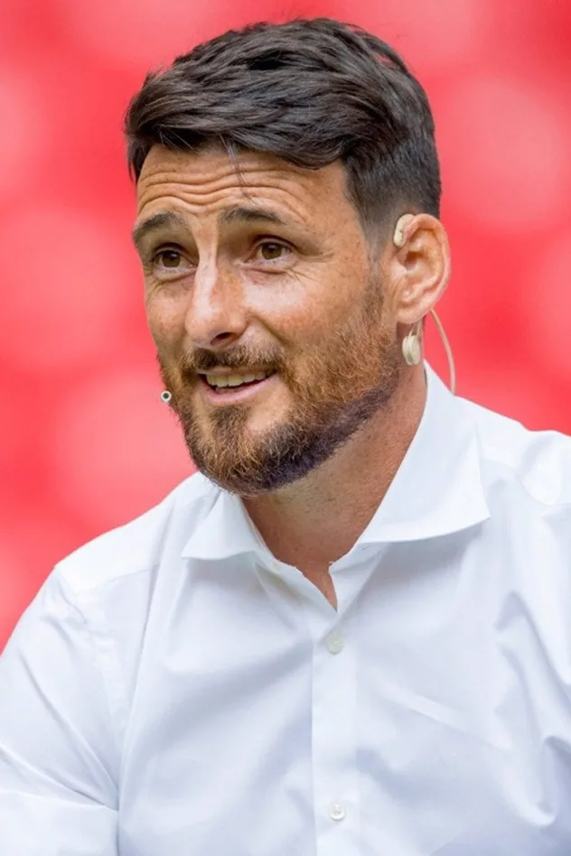 Aritz Aduriz için kapak görseli