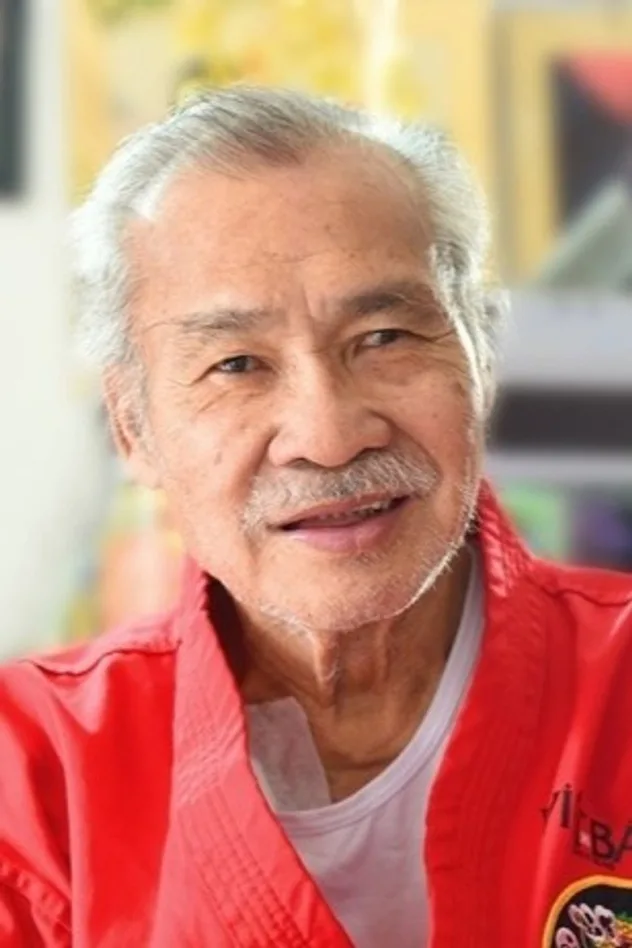 Cover image for Lý Huỳnh