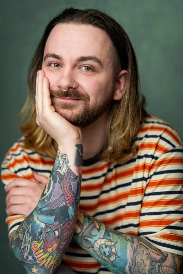 Обложка для Nathan J Lloyd