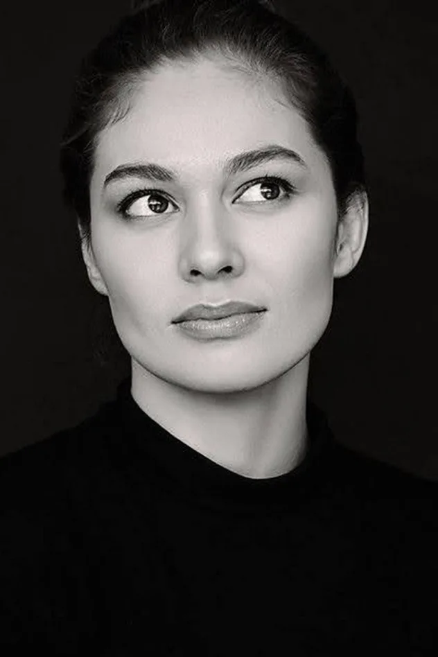 Imagen de portada para Almira Tursyn
