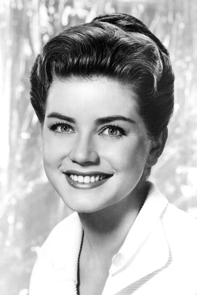 Dolores Hart için kapak görseli