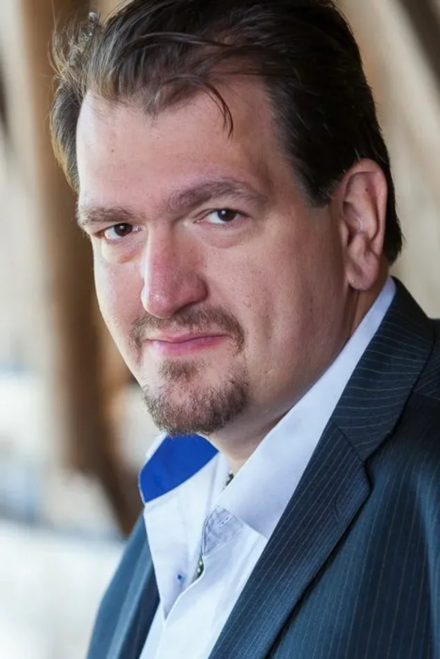 Martin Paquette için kapak görseli
