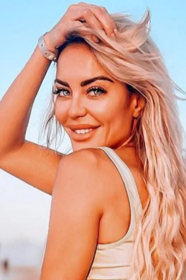 Imagen de portada para Elena Morali