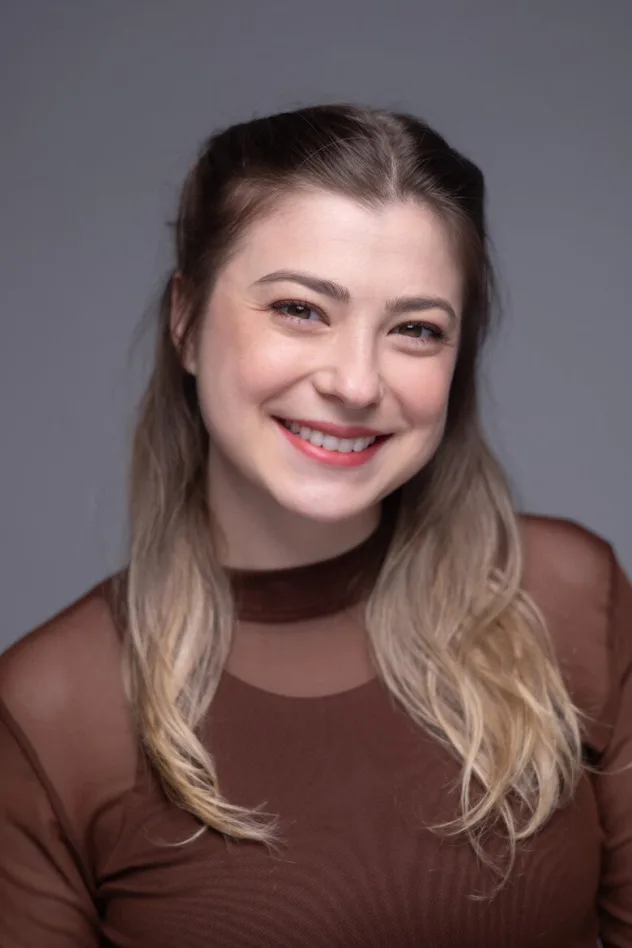 Обложка для Luiza Porto