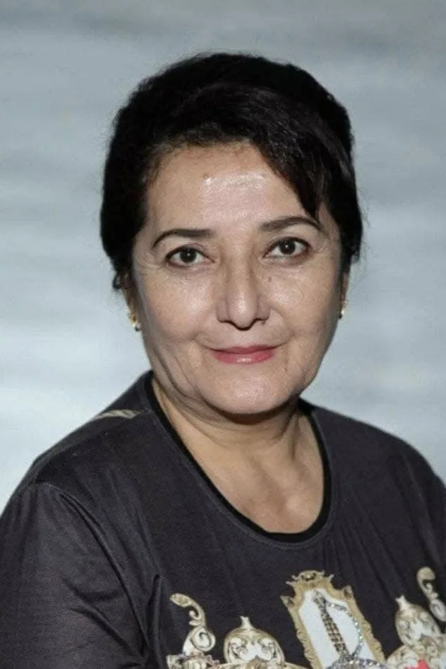 Sayyora Yunusova için kapak görseli