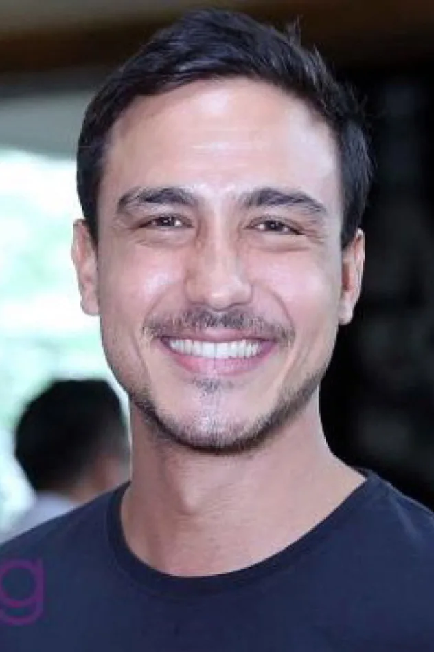 Hamish Daud için kapak görseli