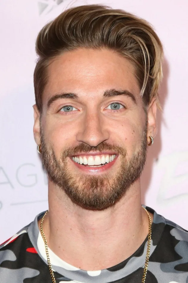 Travis DesLaurier