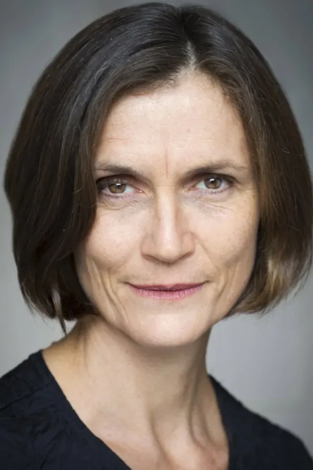 صورة الغلاف لـ Beth Kayes