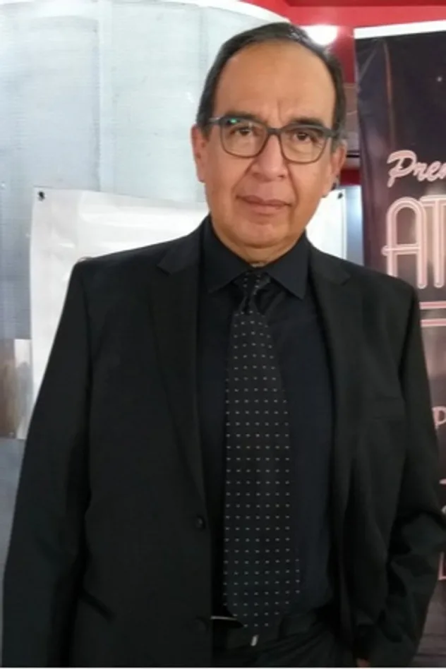 صورة الغلاف لـ Alejandro Mayén