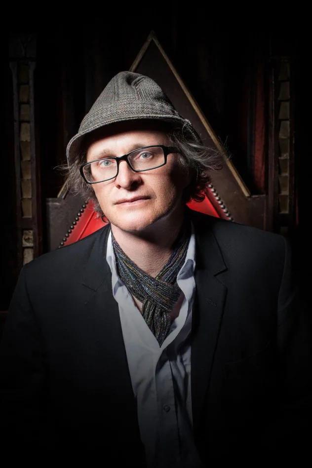 Imagen de portada para Simon Munnery