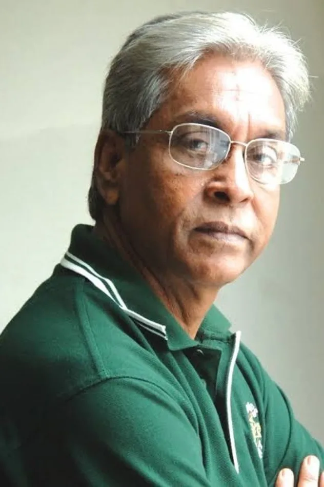 Chashi Nazrul Islam için kapak görseli