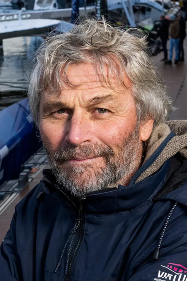 Bernard Stamm için kapak görseli