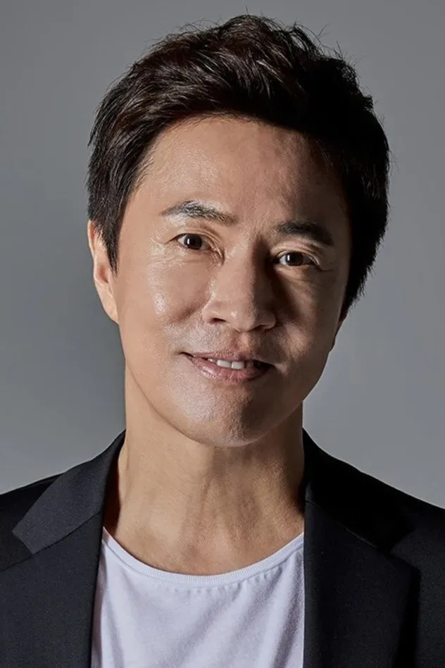 Cover image for 김정민