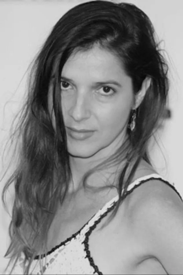 Cover image for Lynn Cruz