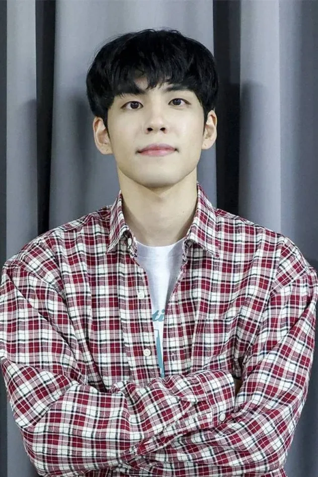 Обложка для Kim Won Pil