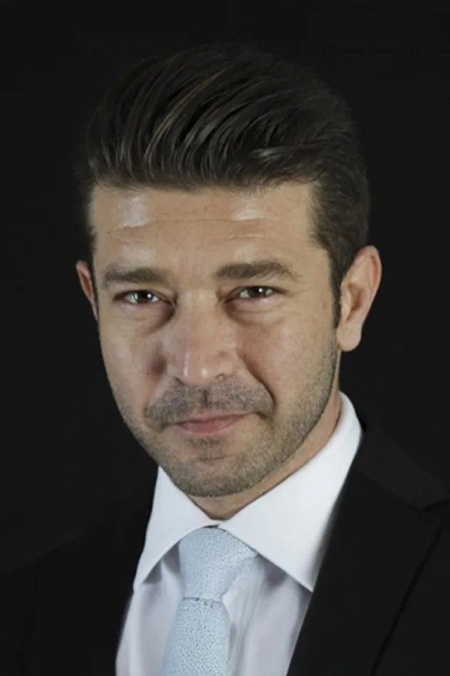 Imagen de portada para Emre Başer