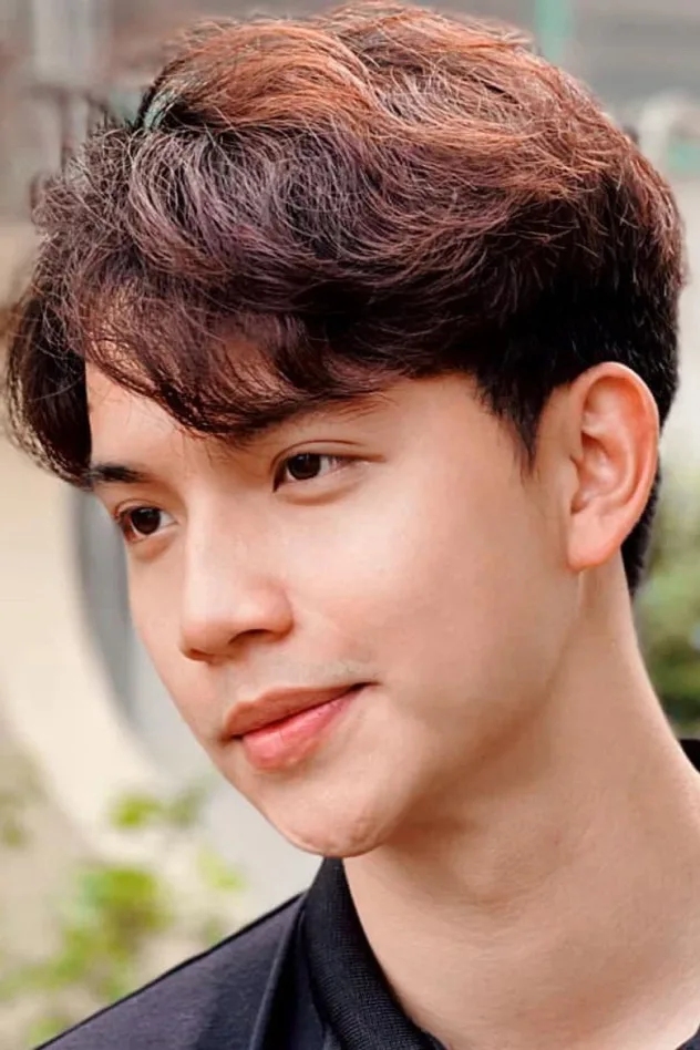 Imagen de portada para Việt Hoàng